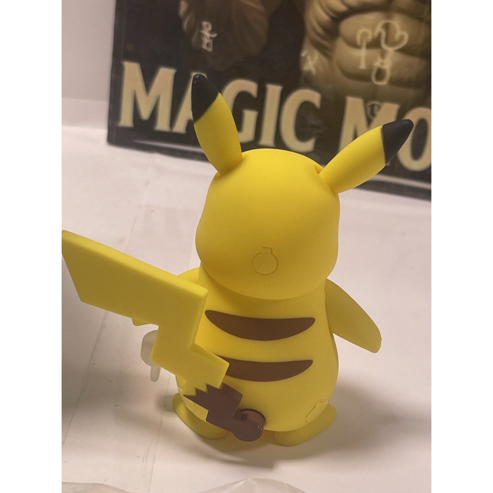 PIKACHU -China Exclusive ULTRA RARE Nintendo Pokémon Creatures GAME FREAK TOYS Nintendo